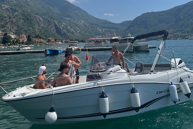 2025 Private Boat To Blue Cave 3 hours ADVENTURE - Perast from the water: Venetian views without the crowds