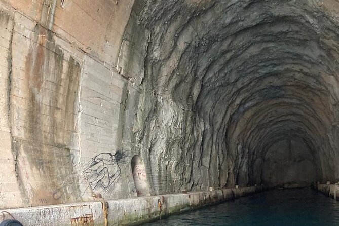 3 Hour Speed Boat Tour to Blue Cave with WiFi and Drinks - Blue Cave Stop: Swim, Photos, and the Turquoise Light