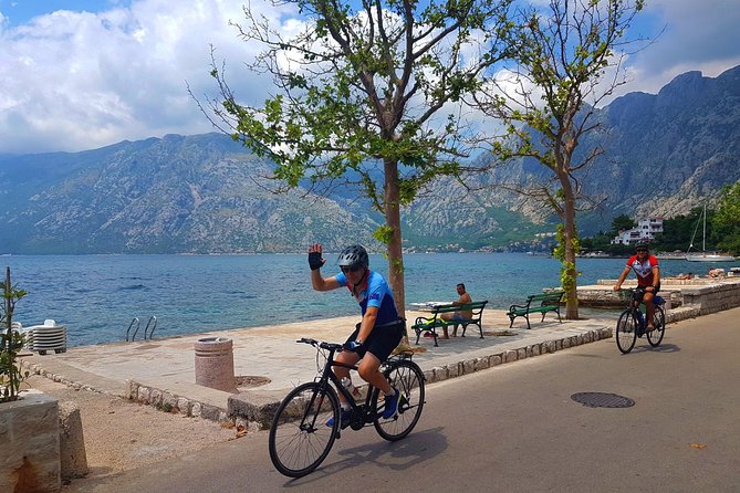Bike tour - Kotor Bay circle and visit Our Lady of the Rock - Our Lady of the Rocks: the island visit decision