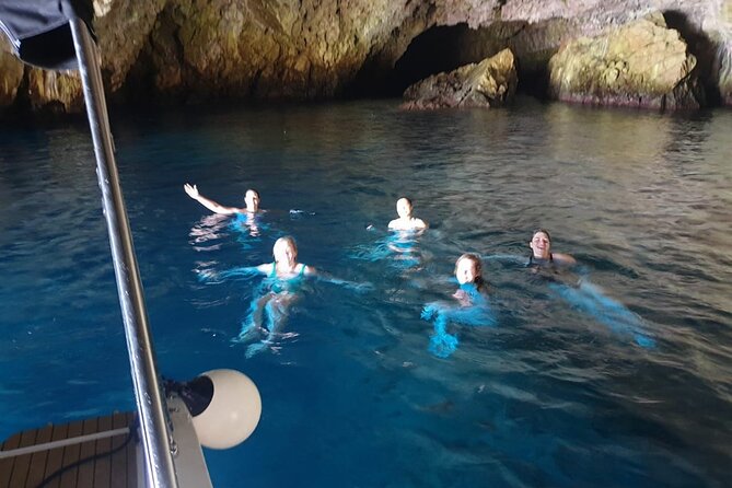 Blue Cave, Lady of Rocks , Perast and Mamula Speedboattour MW - Getting there: meeting point, timing, and what to bring