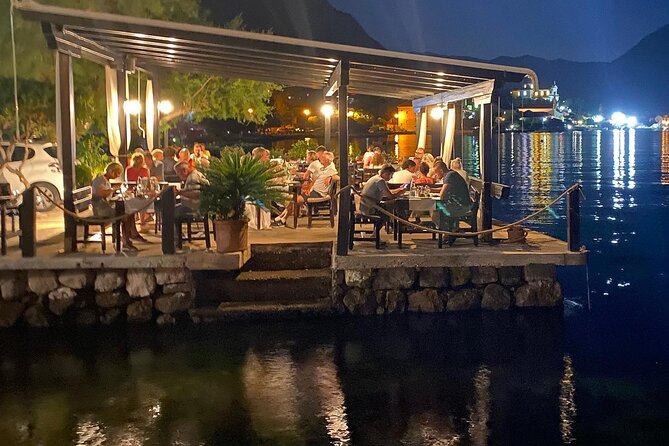 Blue Cave tour and lunch at the local Restaurant, all inclusive - 5h duration - Price and what it really means for a group of 4