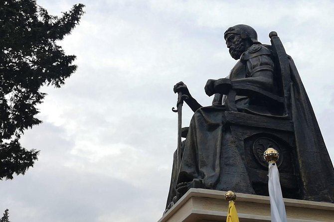 Cetinje City Tour - The walking pace: how to make the most of one hour