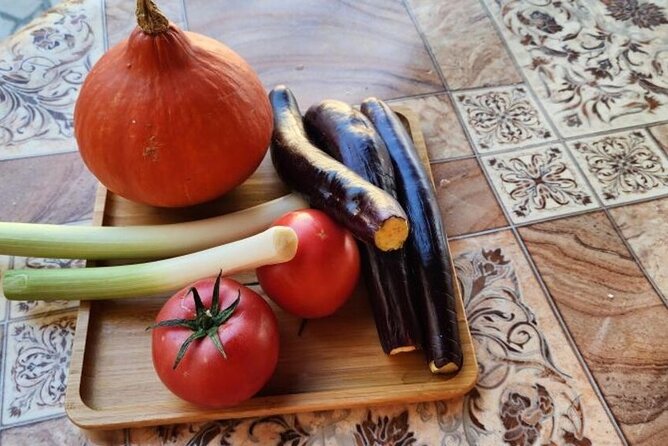 Cooking Class with dinner/lunch in Ulcinj Montenegro - Meeting at Guest House Vera and the Green Market bites