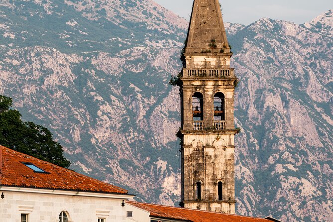 Deluxe Boka Bay Tour with lunch - Stop 3: Lady of the Rocks island, church first, museum optional