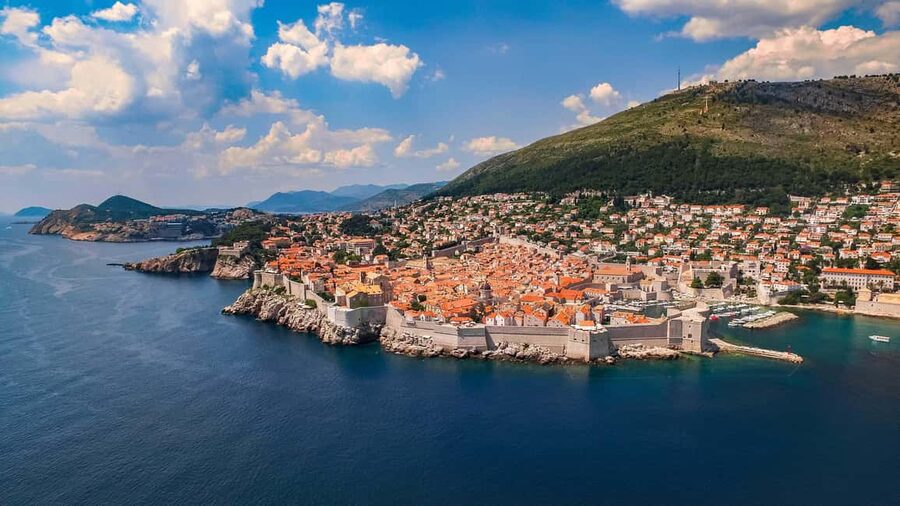 From Budva: Dubrovnik Guided Tour with Free Time - The Budva-to-Dubrovnik drive: what makes it work