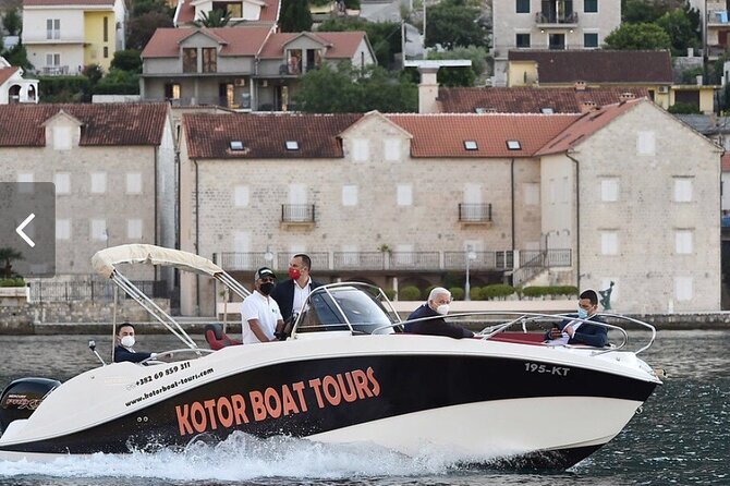 Group Perast & Lady of the Rock tour- 1h30min duration - Group Dynamics and Pace: The Good, the Tight, and the Realistic