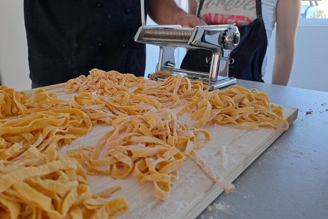 Handmade Pasta Cooking Class with Italian Chef in Montenegro - Wine and the End-of-Class Recipe Takeaway