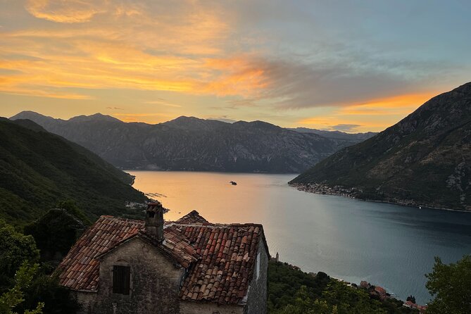 Kotor Jeep Tour: Hidden Stone Village & Food Tasting - Trojica pass viewpoint over the Kotor basin: last wide-angle moment