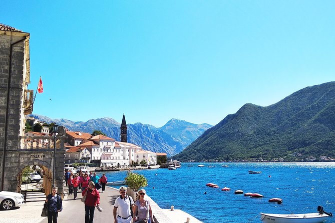 Kotor: Shore Excursion for Cruise Passengers - Starting at the Port: Getting From Kotor Ship to the Fountain Meet-Up