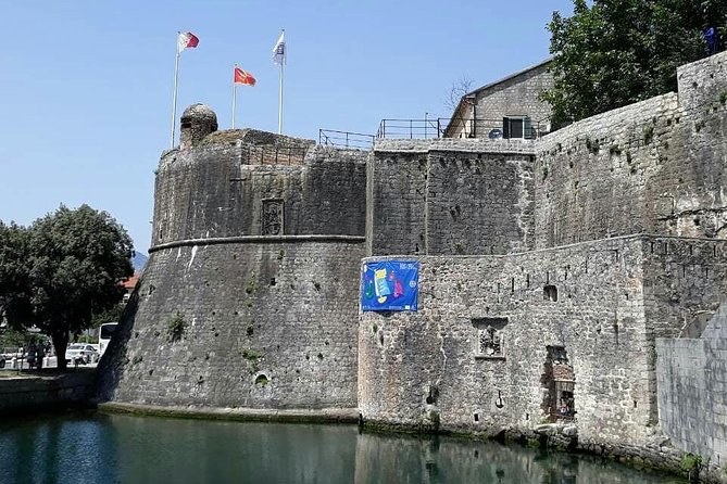Kotor walking tour and Jaz beach - private tour - First stop: walking Old Town Kotor without getting lost