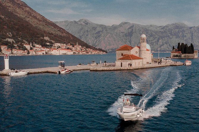 Perast & Our Lady of the Rocks 1,5 hours private tour - Meeting up and choosing a dock in Kotor Bay