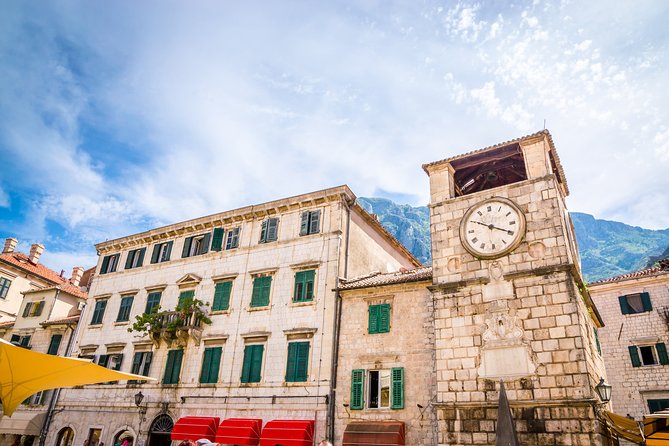 Private Kotor City Walking Tour - Entering Kotor’s UNESCO Old Town—fast and friendly