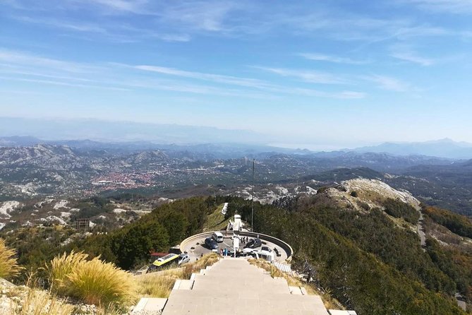 Private National Park Lovcen with food and wine tasting - Quick photo breaks on the Kotor–Lovćen road: small stops, big angles
