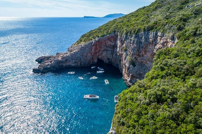 Private tour - Blue Cave and Lady of the Rocks 3 hours tour - Fuel, WiFi, and snorkeling gear: what’s truly included