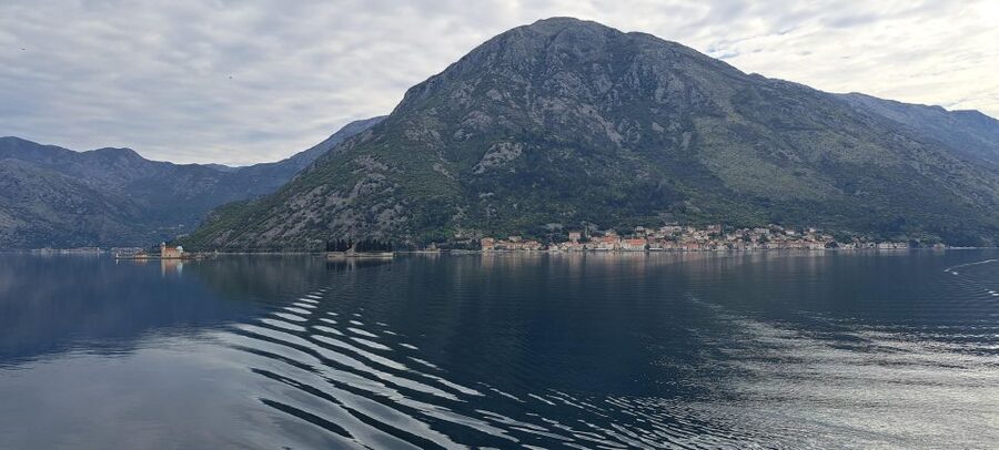 Private Tour: Montenegro Day Trip from Dubrovnik - Perast in One Hour: Earthquake Stories and the Our Lady of the Rocks Option