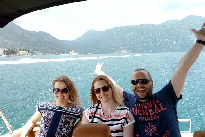 Private tour with speed boat - Perast and Lady of the rock - Guide style and service: why the captain matters here