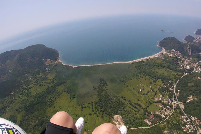 Relaxing flight in Petrovac - Stop 1: Paragliding Beauty Montenegro (the flight you’ll remember)