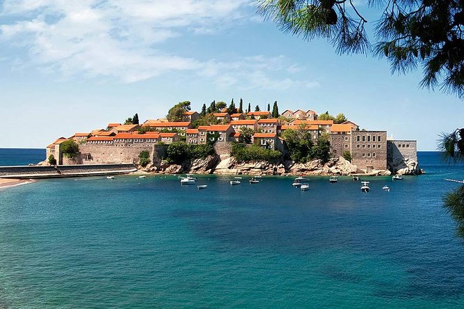 Ticket Tour: Kotor Bay Cable Car, Budva, Sveti Stefan - Budva’s Old Town: a walking loop plus breathing room